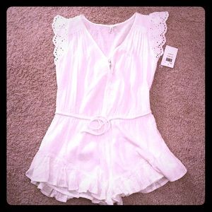 Rip curl white eyelet romper - small